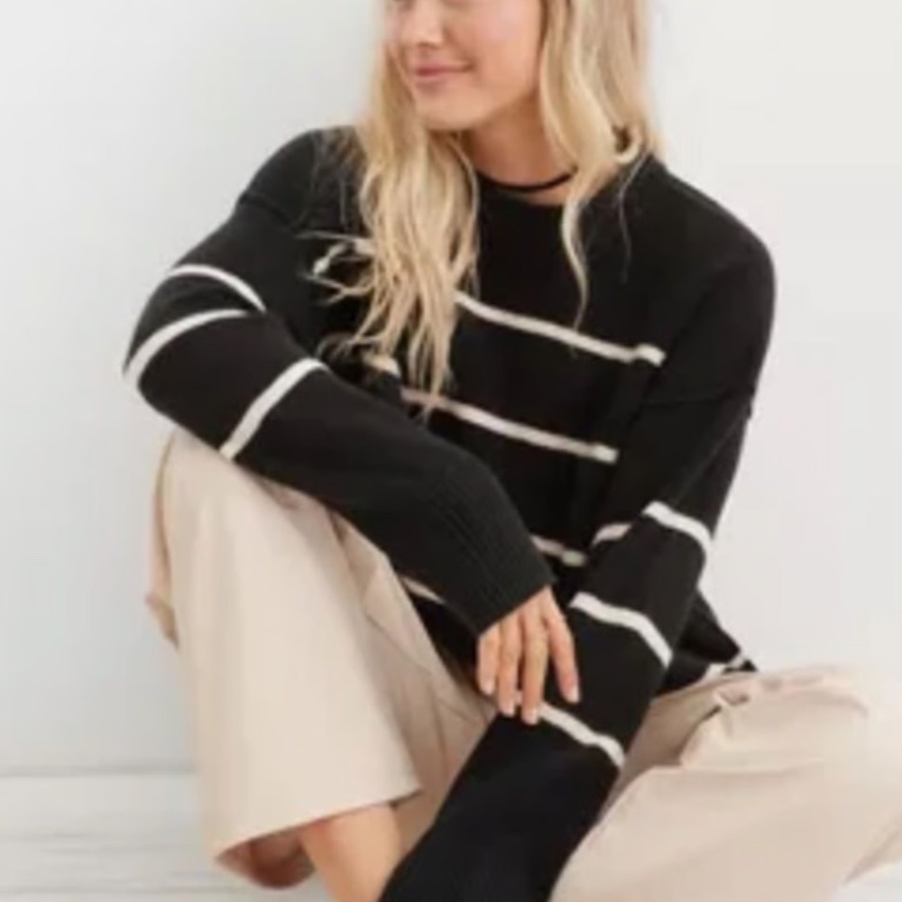 Aerie Black White Stripe Crew‎ Neck Long Sleeve Sweater Pullover M New With Tags